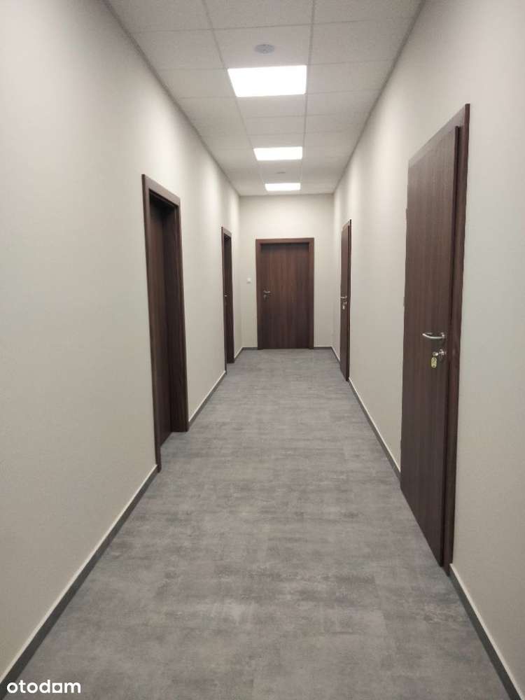 Na sprzedaż budynek komercyjny biurowo-usługowy-8