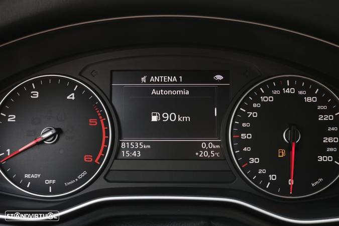 Audi A4 Avant 2.0 TDI Advance - 36