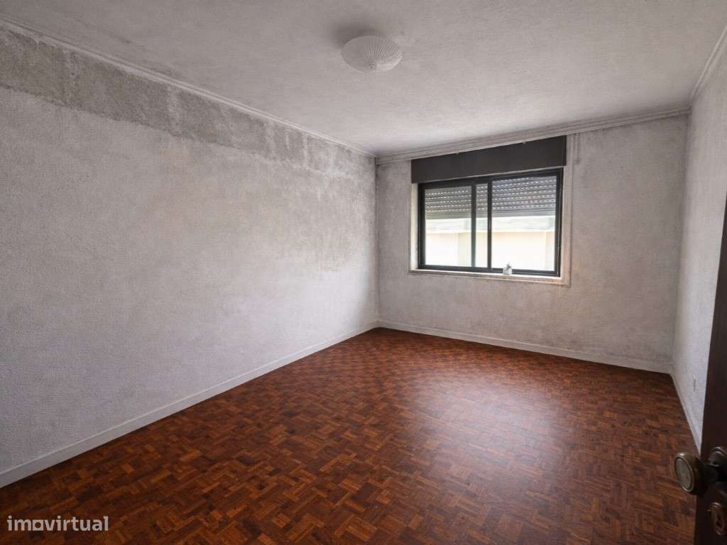 T1 com Marquise e Boas Áreas - Grande imagem: 4/19