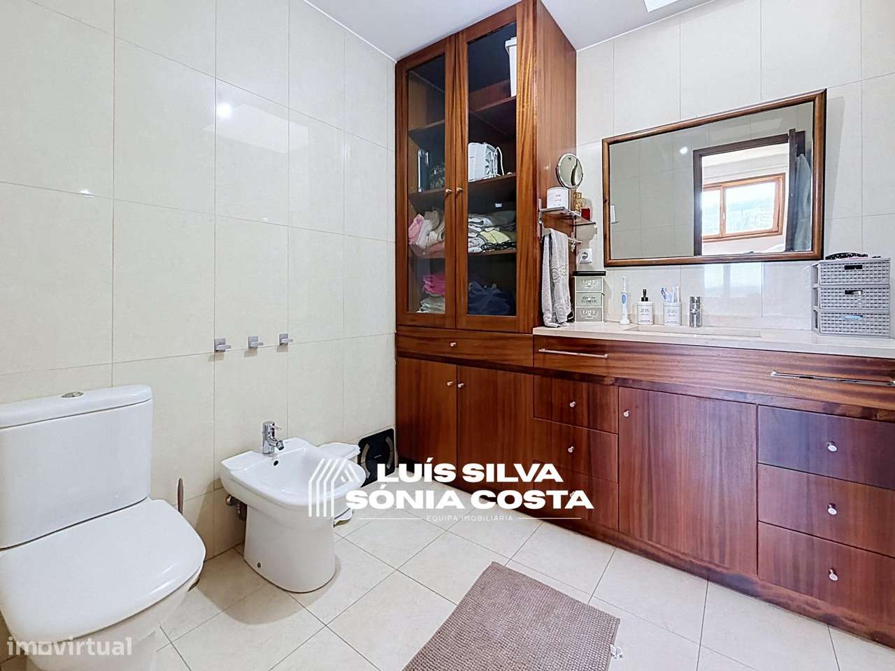 Moradia T4 com Jardim, Pátio, Ótimas Áreas & Excelente...-22