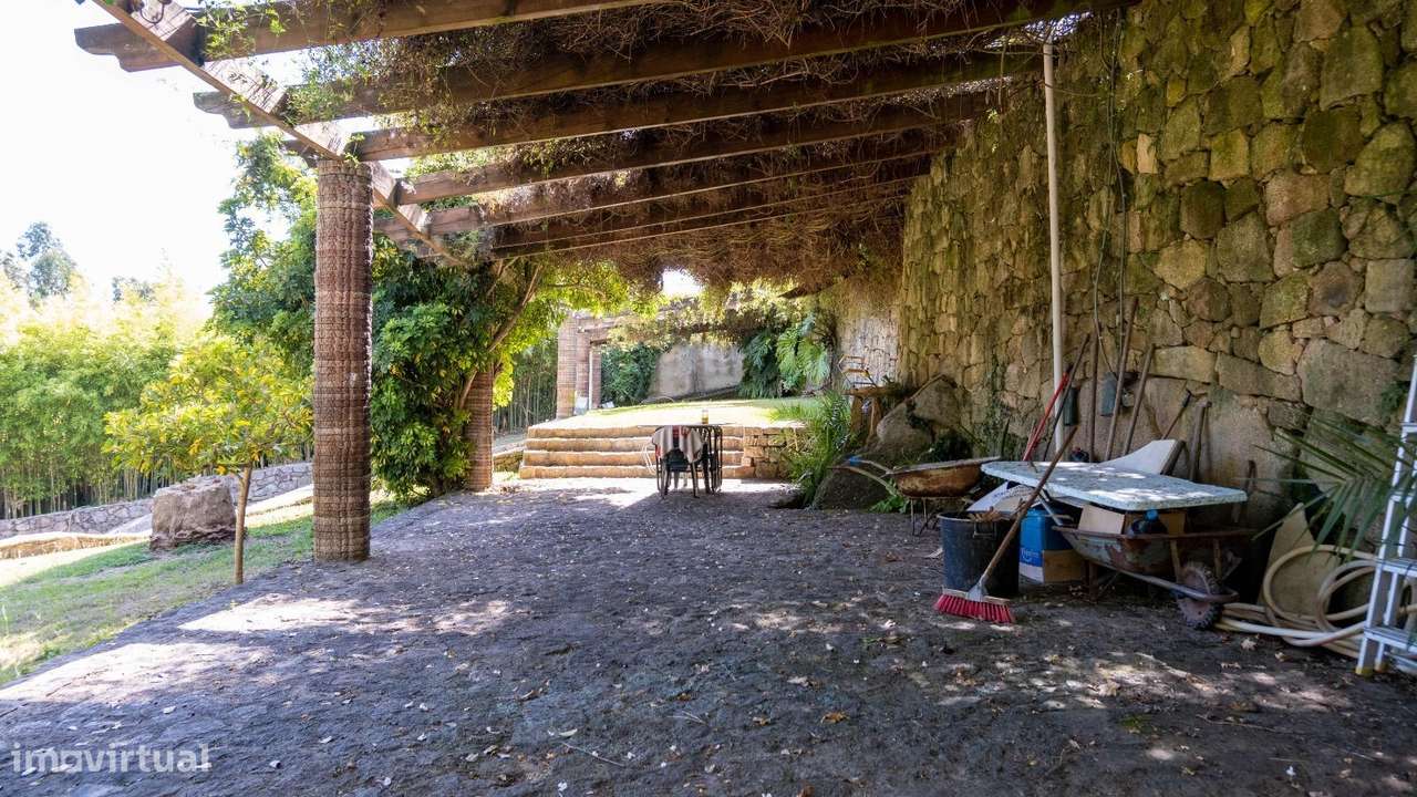 Moradia Térrea de 596m2 em Terreno de 10.000m2 | Paços de...-42