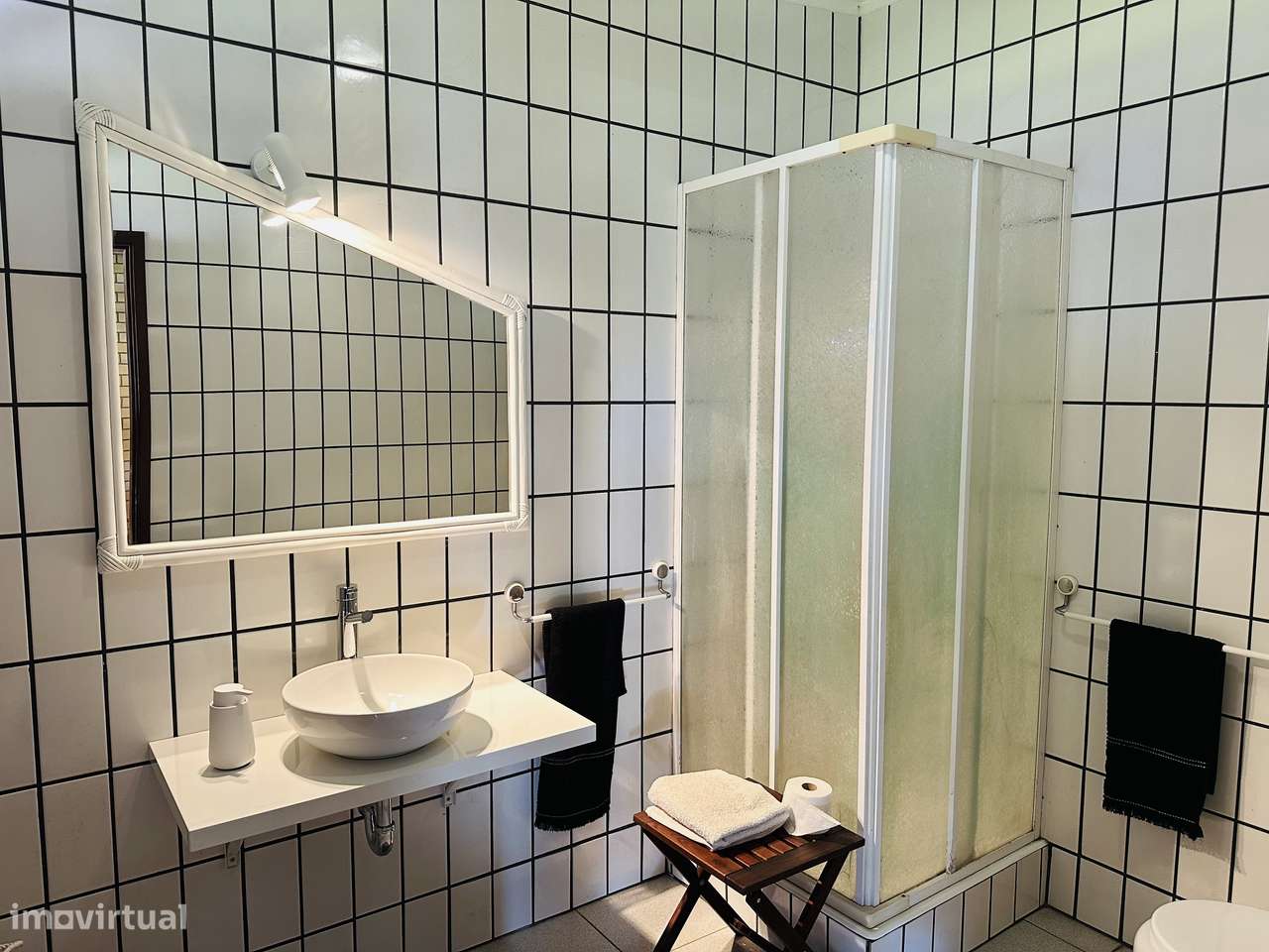 Moradia T4 de charme com grande jardim em zona tranquila-48