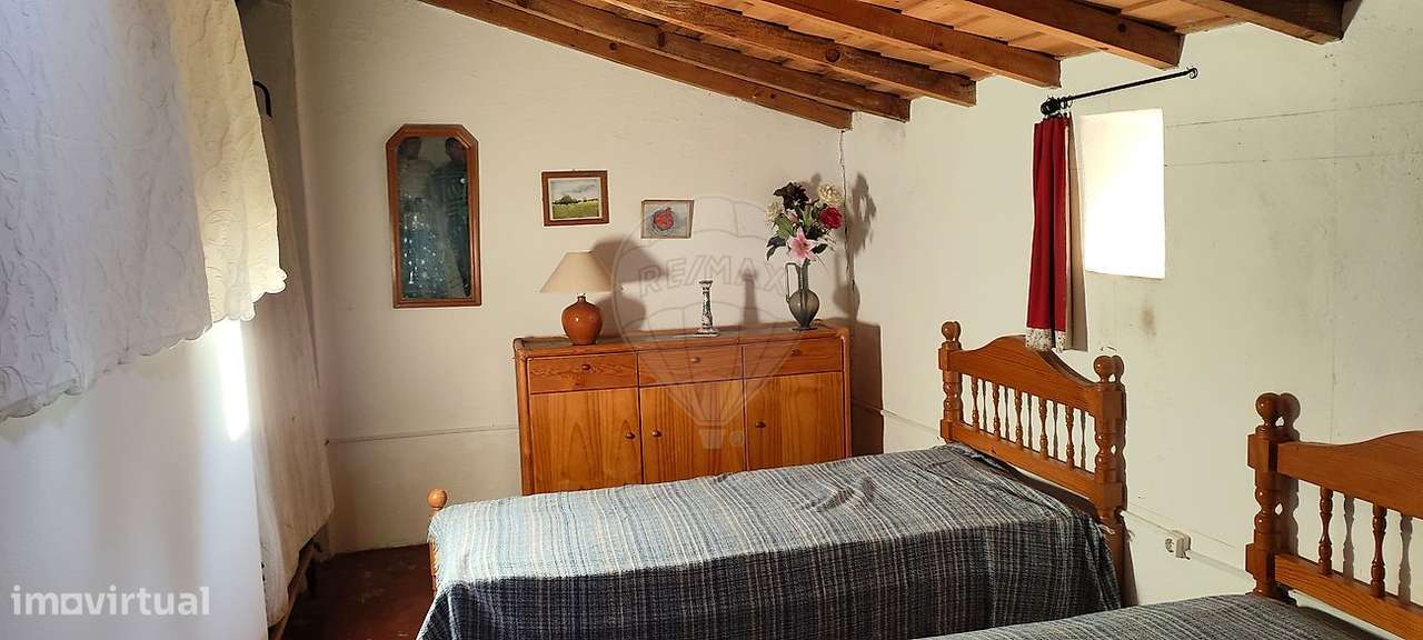 Moradia T2 para venda-7