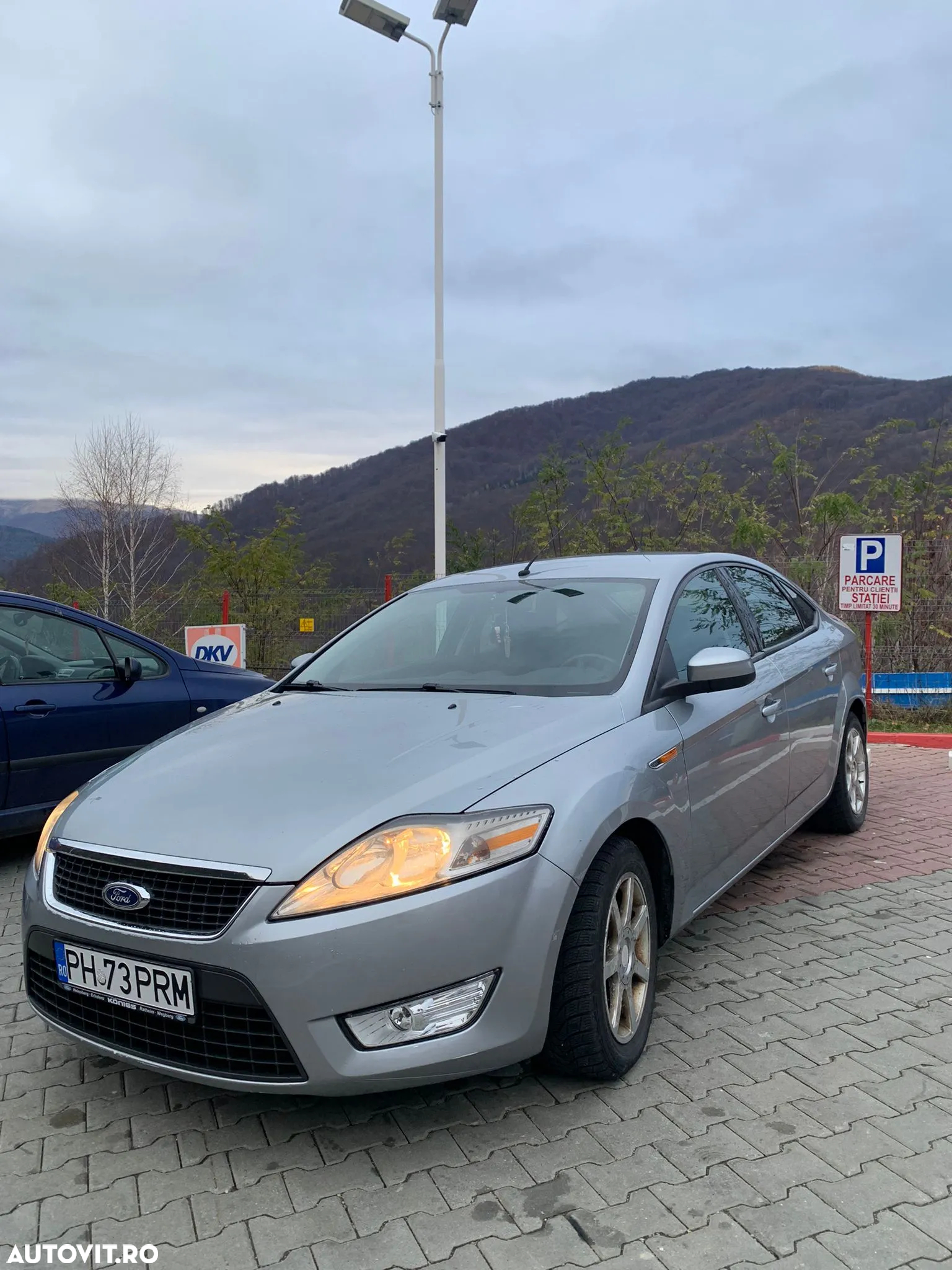Ford Mondeo 1.8 TDCi Ambiente - 2