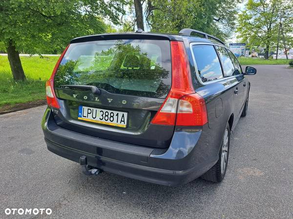 Volvo V70 D3 Geartronic Momentum - 8