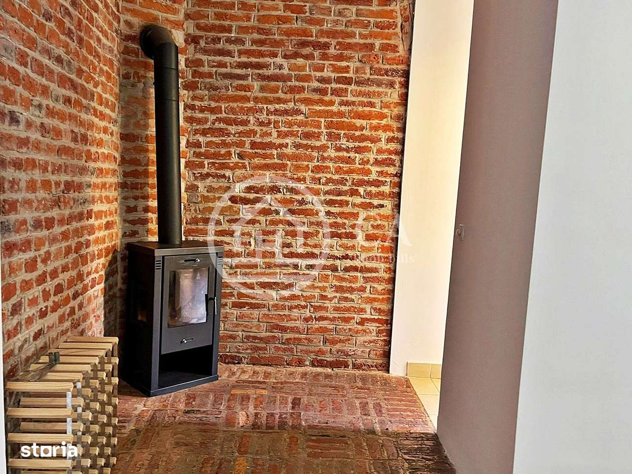 Spațiu comercial de închiriat in zona Ultracentrală, Oradea - Imagine principală: 4/9