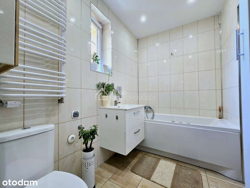 Dom Wolnostojący z Ogrodem Działka Góra-17