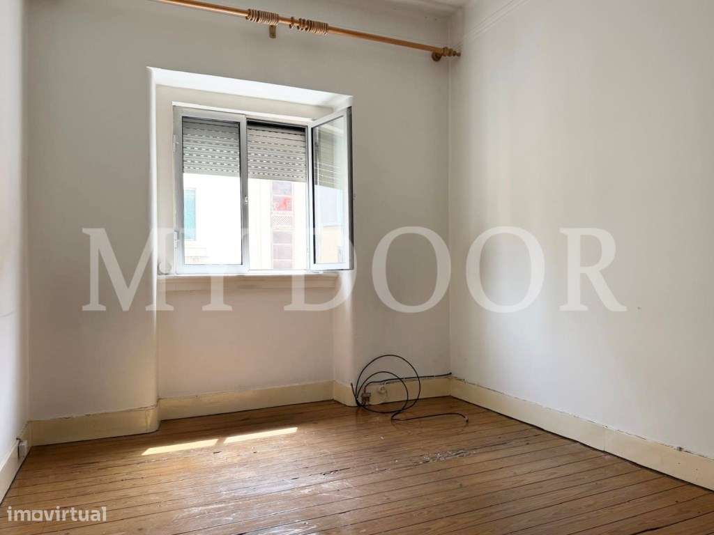 Apartamento T2 - Moscavide - 2º Andar - OPORTUNIDADE-18