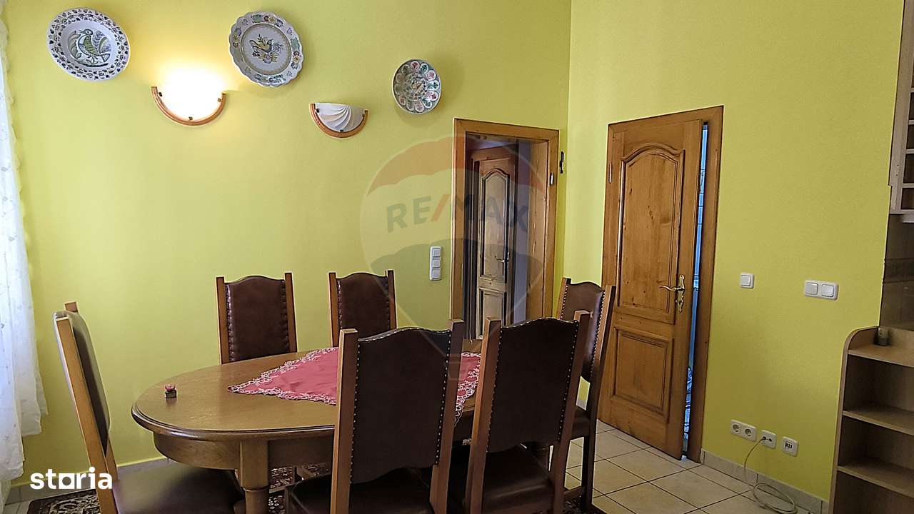 Apartament la casă în zona centrală – Str. M. Viteazu (fosta Teches) - Imagine principală: 4/20