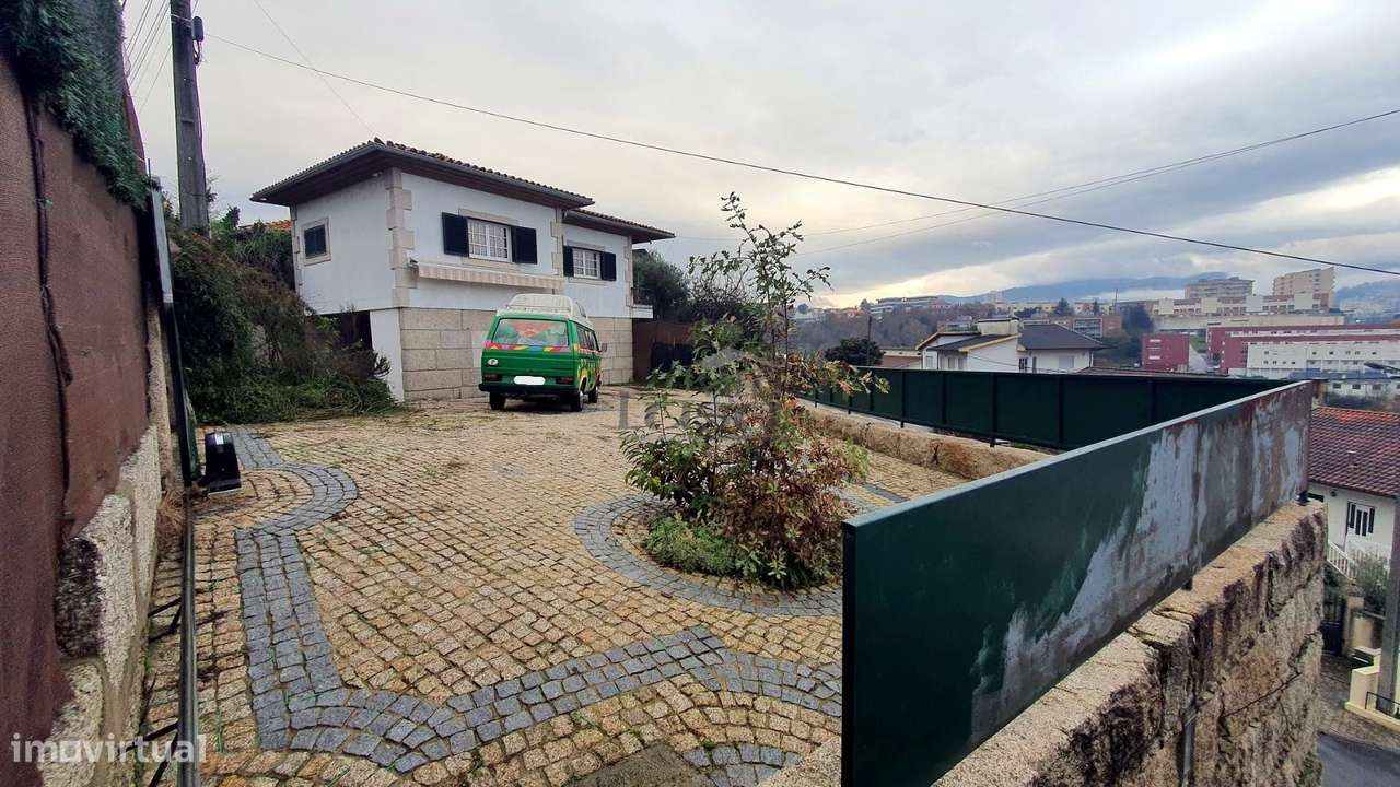 Moradia Independente com Vistas Panorâmicas  O Refúgio Perfeito em ... - Grande imagem: 5/29