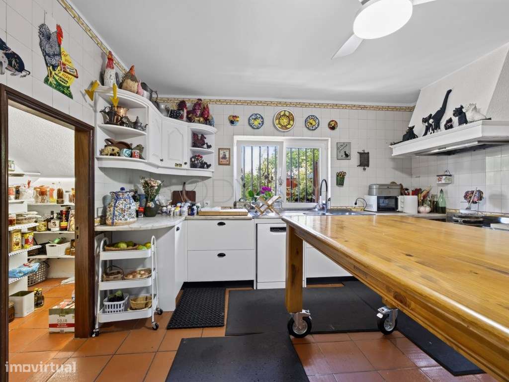 Moradia Independente T3+1 com Jardim Privado, Estúdio e Garagem | C...-10