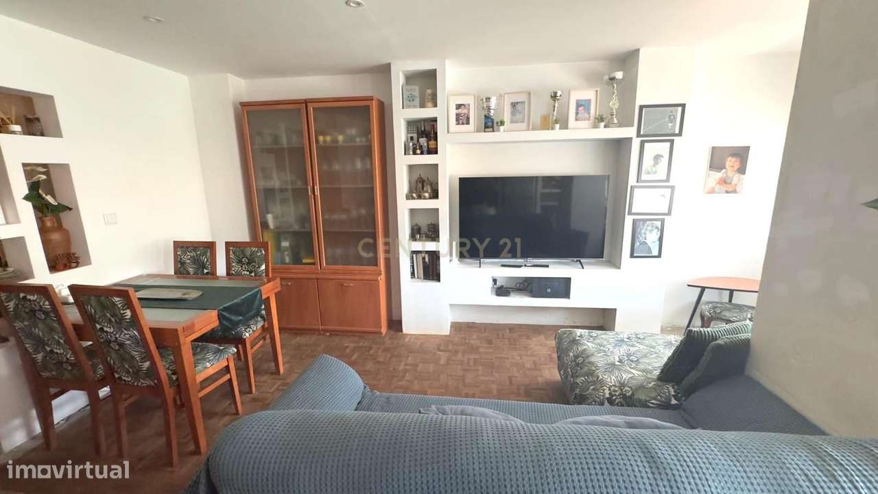 Visitas suspensas - Apartamento  R. Padre Manuel de Nóbrega - Póvoa de - Grande imagem: 5/24