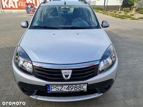 Dacia Sandero 1.6 MPI Stepway - 3