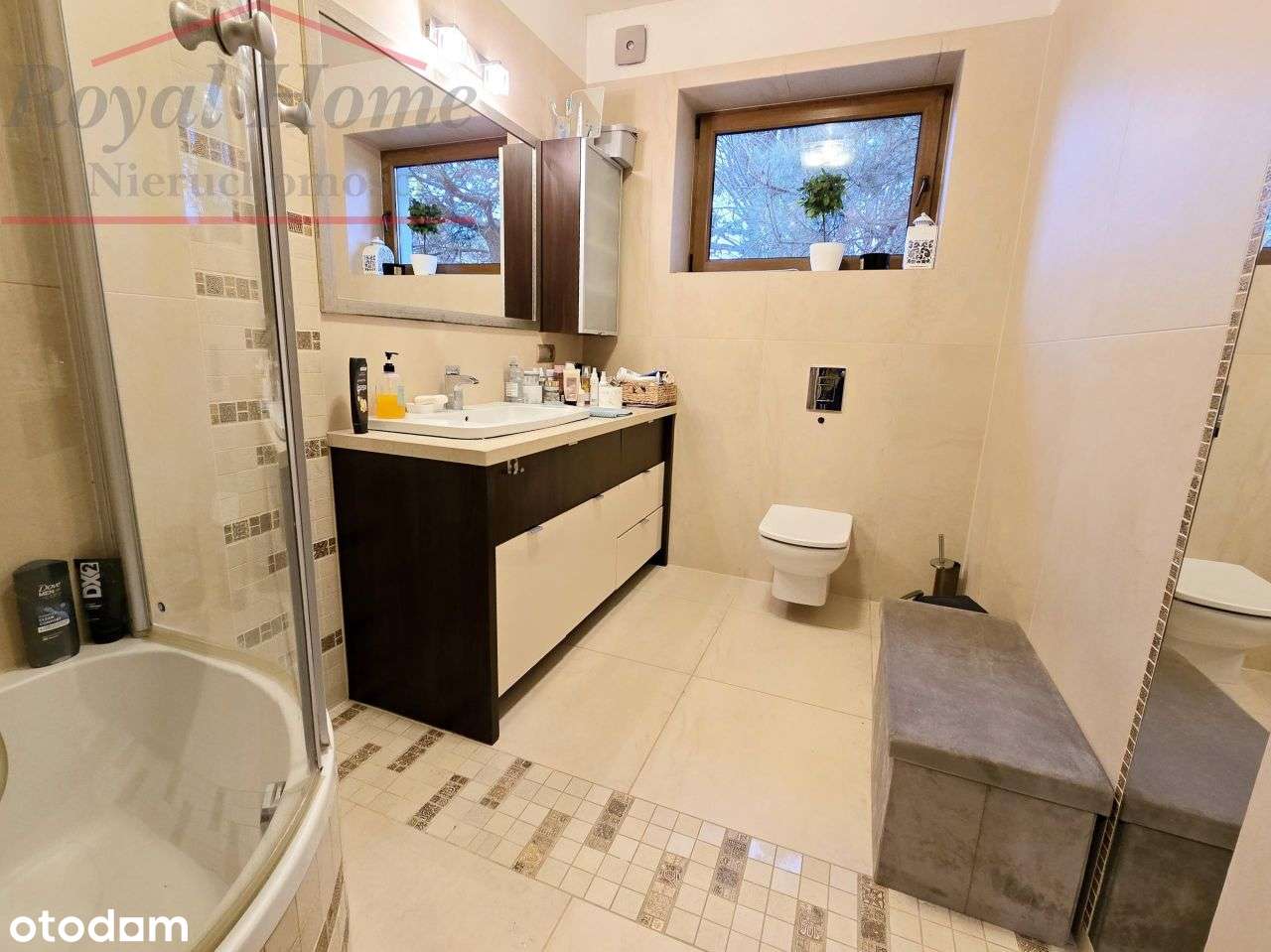 Przestronny, wolnostojacy dom blisko Centrum.-11