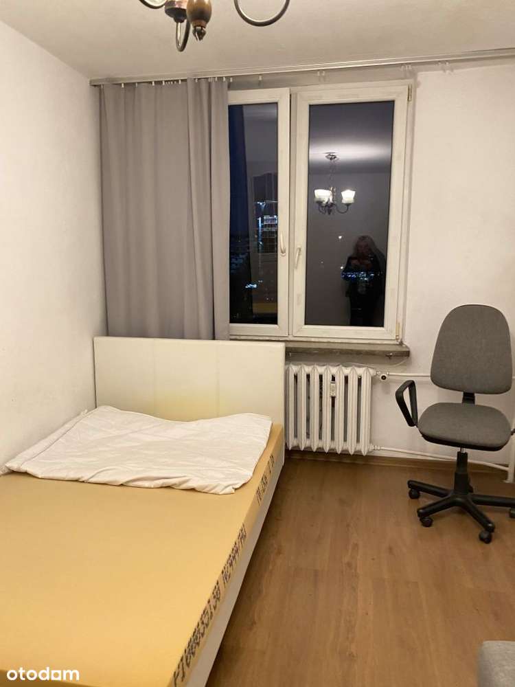 2 pokoje z balkonem i oddzielną kuchnią-4