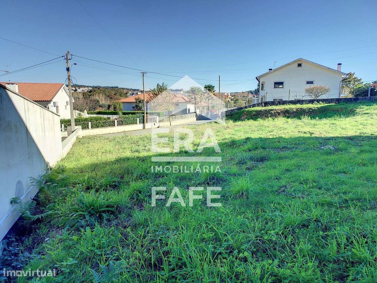 Terreno para construção com 650m2 em Fafe - Grande imagem: 2/7