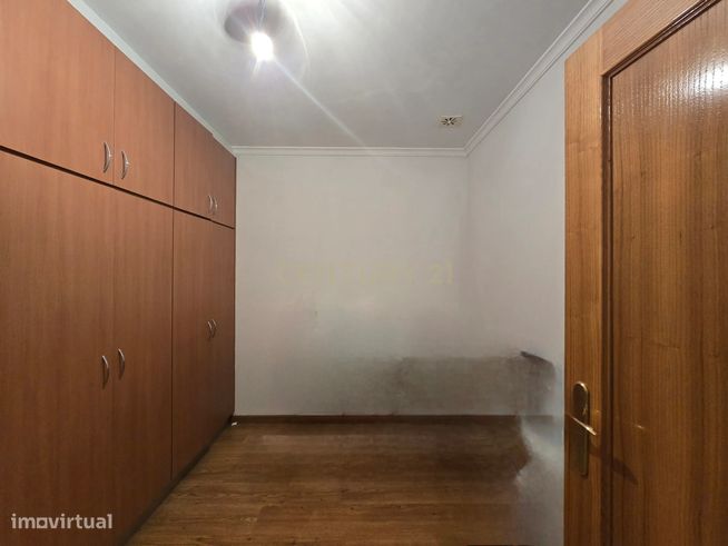 Apartamento T3 + 1 em Bragança-16