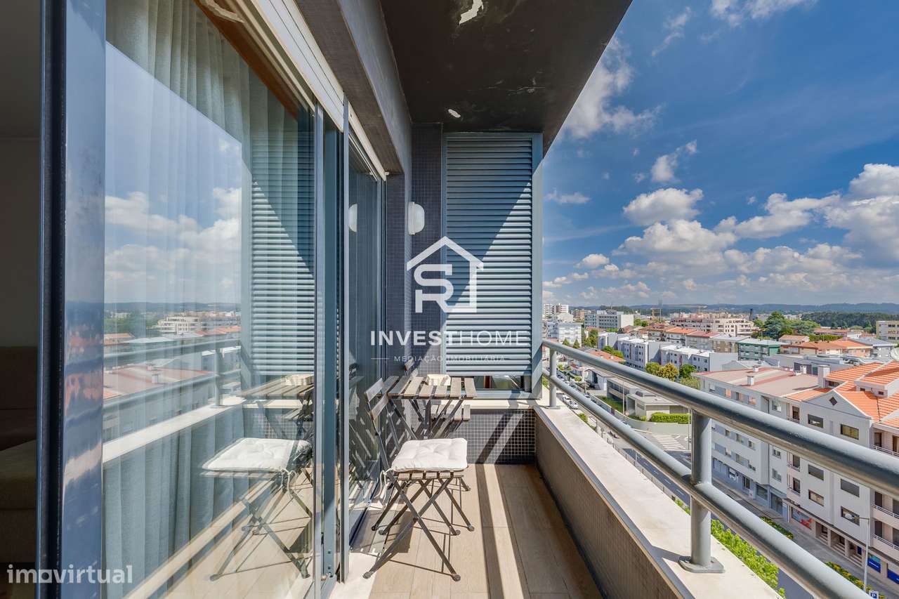 Apartamento T2 | Boas áreas | Varanda | 2 Lugares Garagem-14