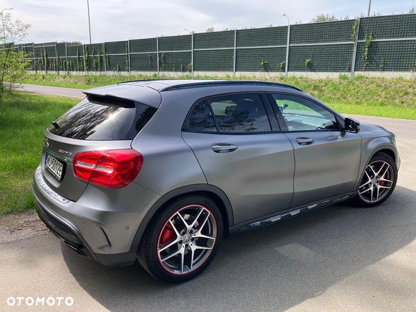 Mercedes-Benz GLA 45 AMG 4-Matic - 4