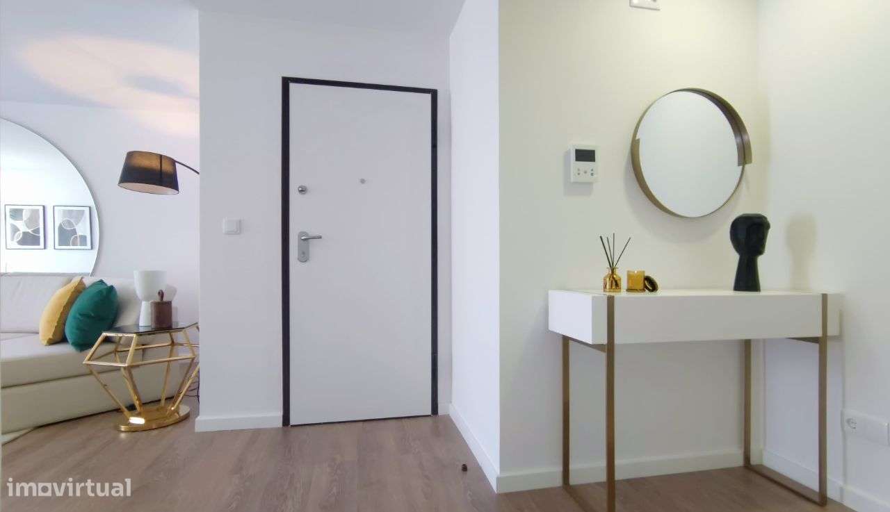 T3 semi-novo, totalmente equipado + lugar de garagem-11