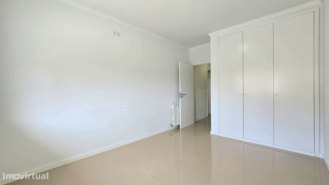 T2 c/ 105m² e lugar de garagem p/ 2 carros - Gandra, Paredes-10