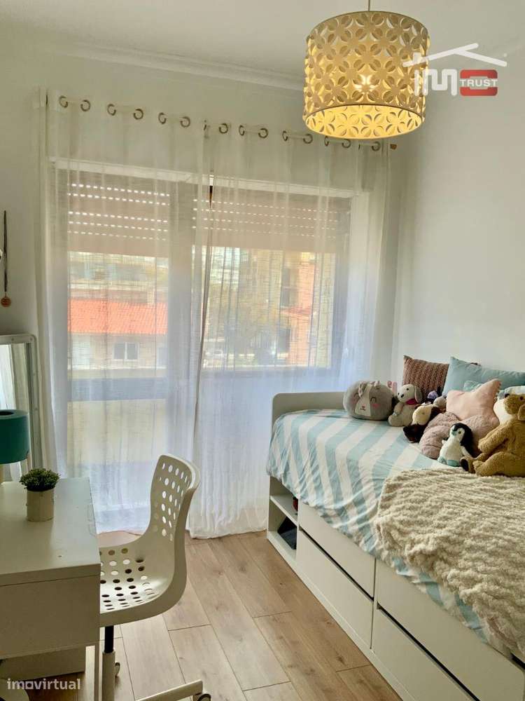 Apartamento T3 Luminoso no Montalvão - Conforto e Centralidade em S...-20