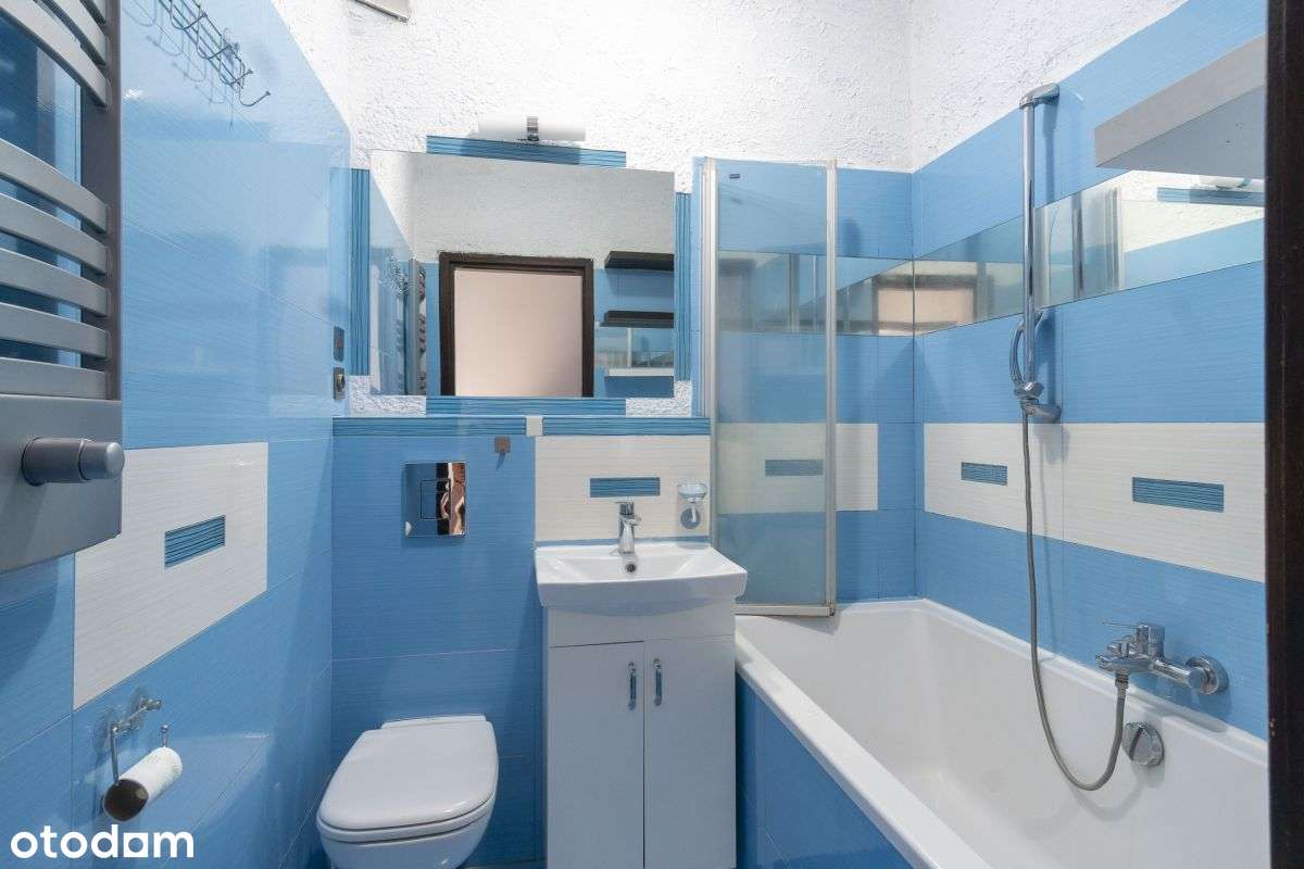 Mieszkanie na poddaszu z balkonem + m. postojowym!-10