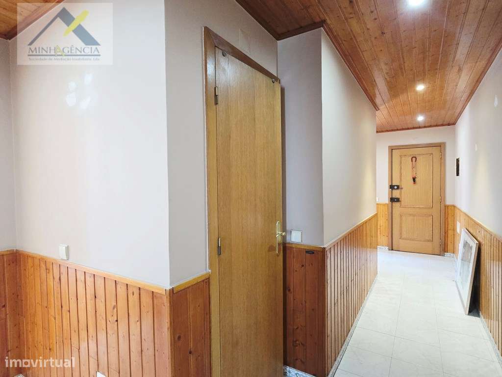 Apartamento T2 no Vale do Cobro em Setúbal-15