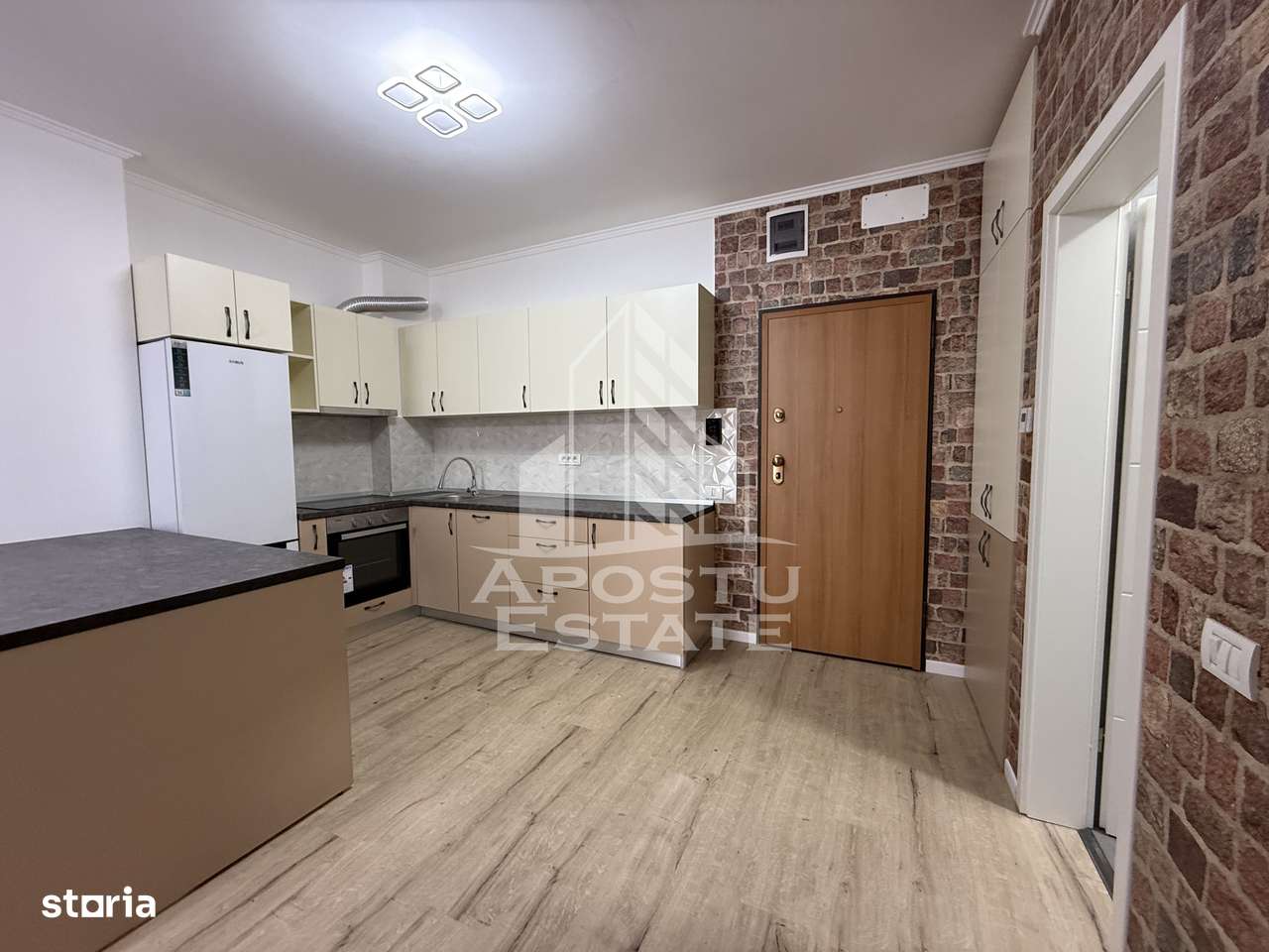 Apartament 2 camere, loc de parcare, Torontalului - Imagine principală: 2/6
