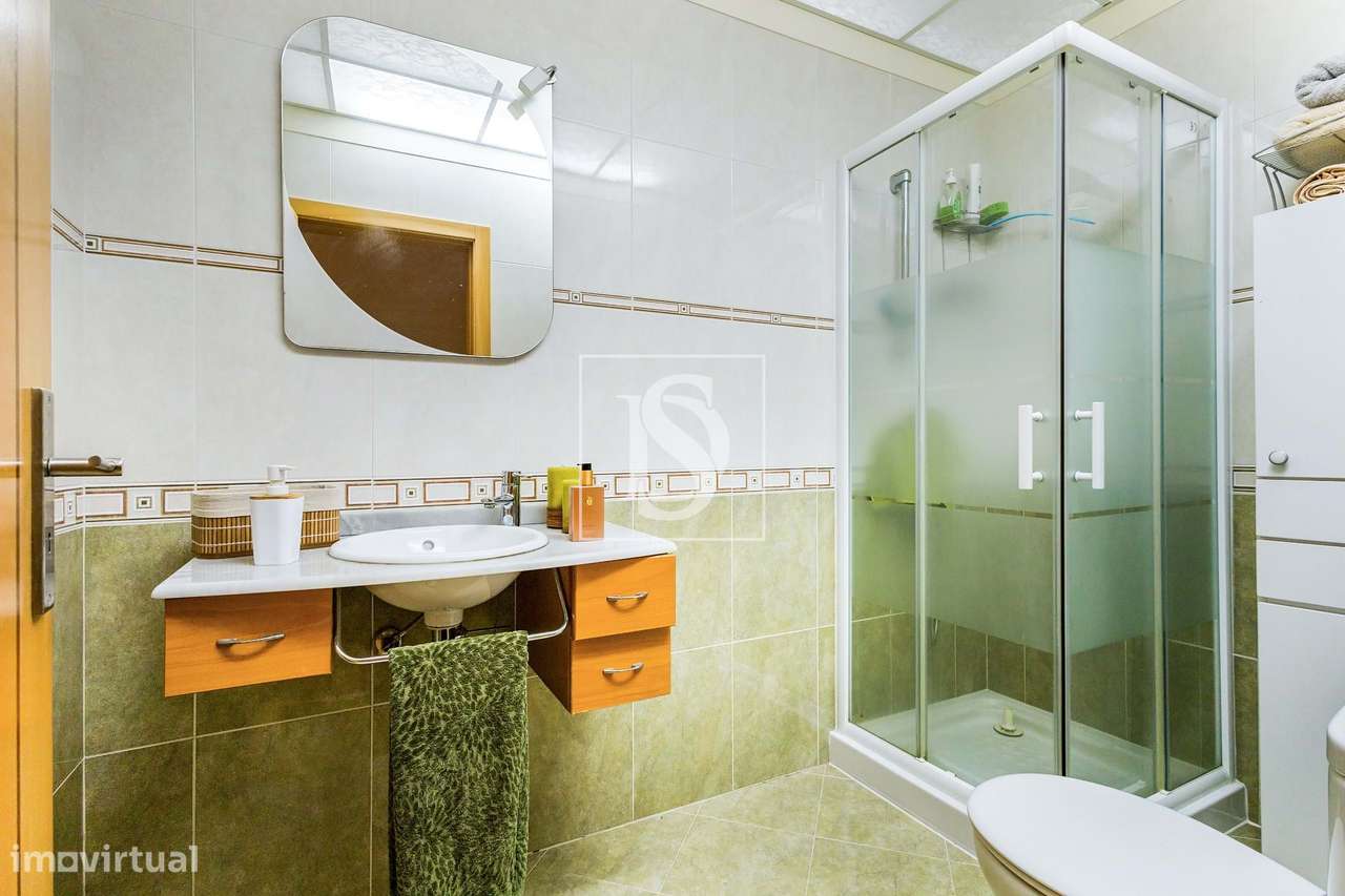 Quinta de Charme em Palmela com Moradia T6, Piscina e Vinha-21