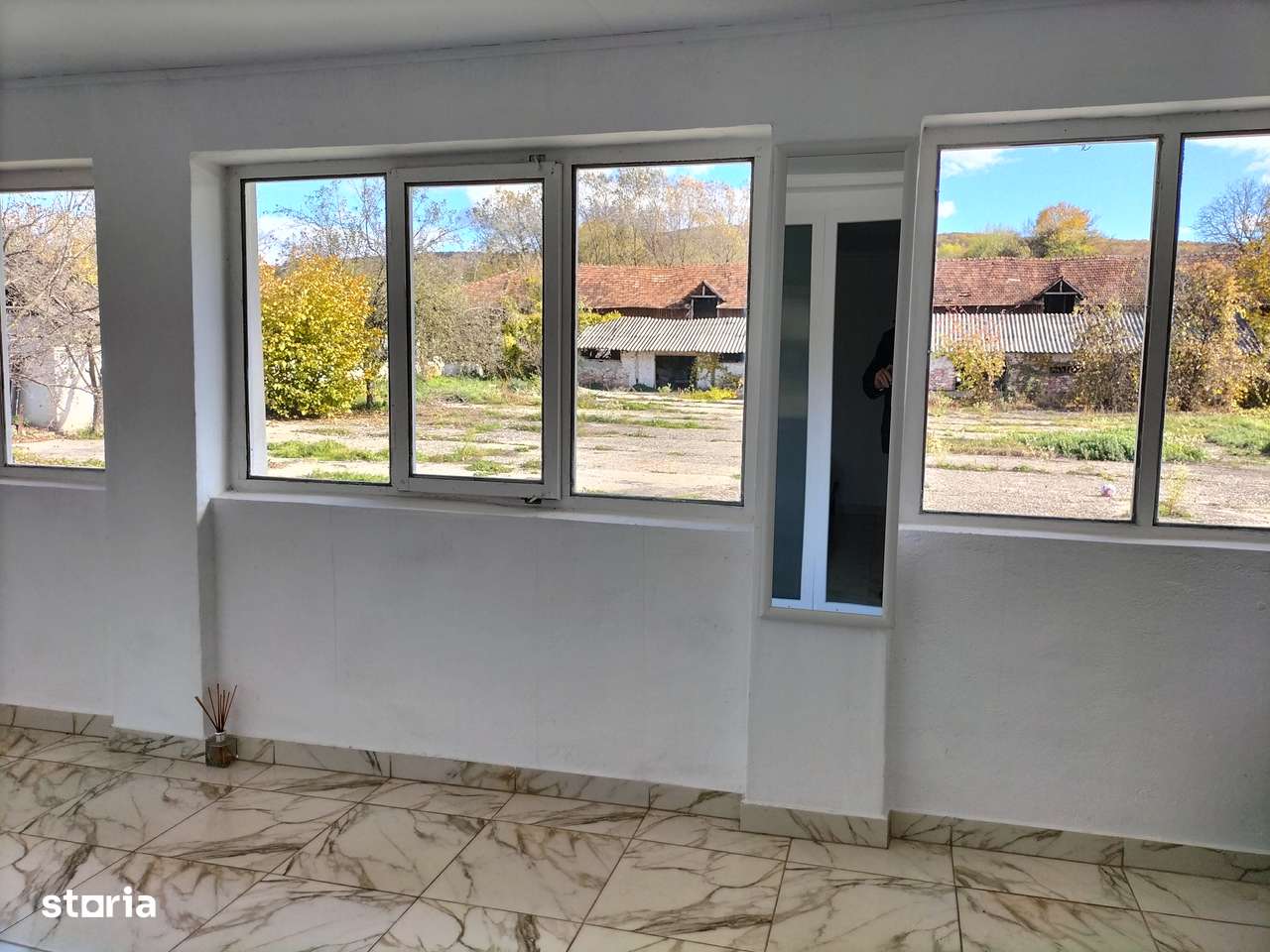 O oportunitate de investiție în zona Argeş – Rădești, comuna Stâlpeni-7