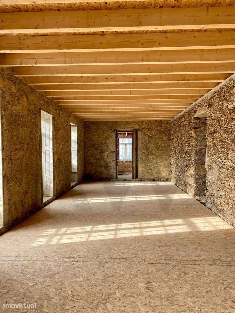 Palacete | Várias frações | PROJETO APROVADO| Vila Cucujães – OAZ!-5