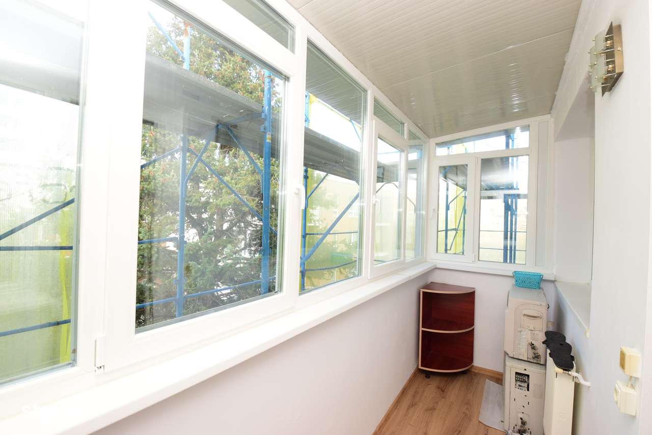 Metrou Nicolae Grigorescu, bloc H caramida, boxa, decomandat, 2 bai-17