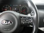 Kia Stinger 2.2 CRDi GT Line - 27