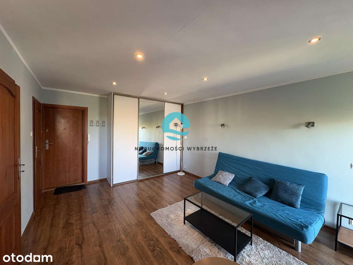 Kawalerka w świetnej lokalizacji-3