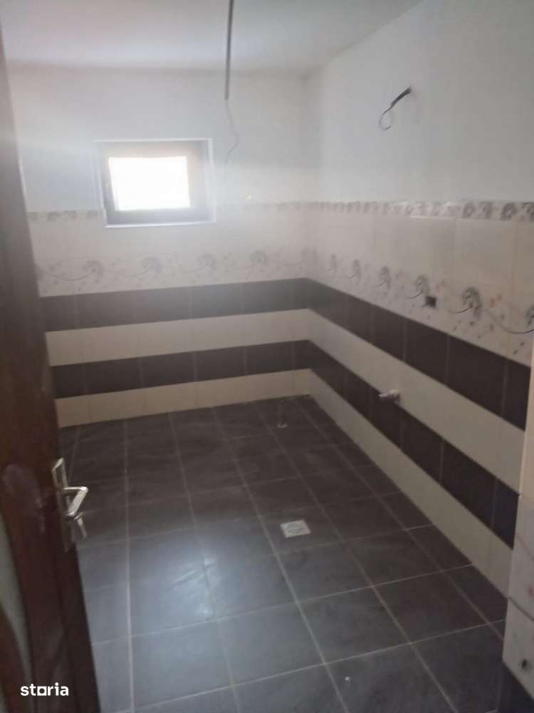 CASĂ 160 MP in Secuieni - Imagine principală: 5/11