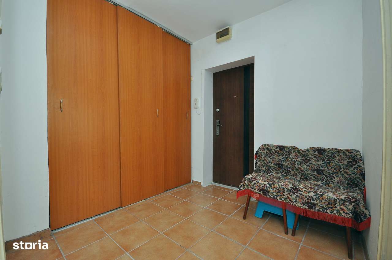 Militari Lujerului metrou garsoniera decomandata 40 mp bloc din 1989-8