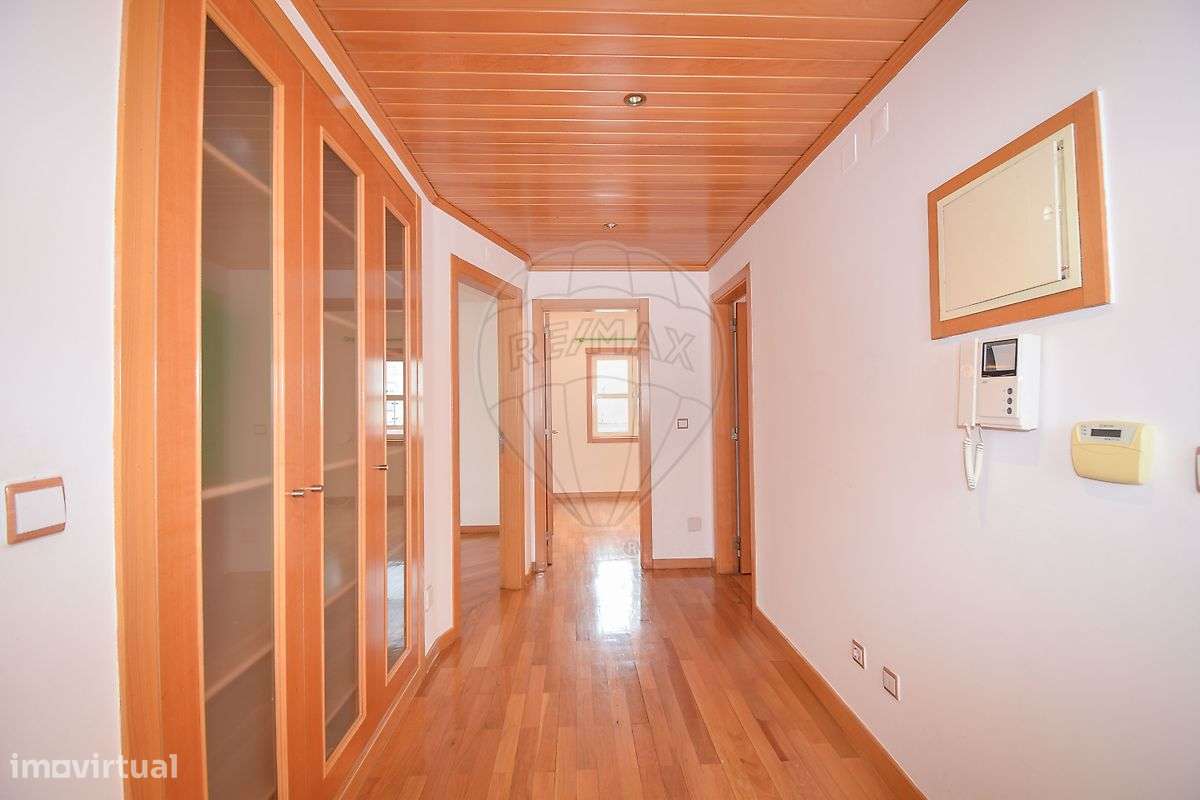 Apartamento T2 para arrendamento - Grande imagem: 5/26