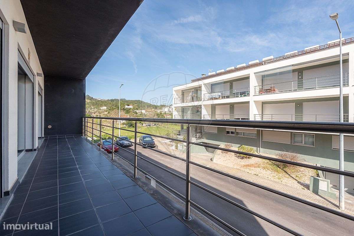 Apartamento T3 para venda - Grande imagem: 2/40