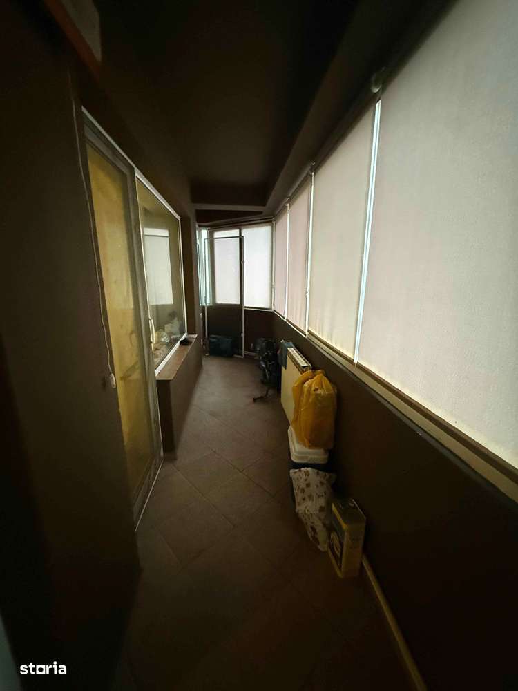 De vânzare apartament 3 camere zona Calea Călărașilor-Tribunal - Imagine principală: 5/7