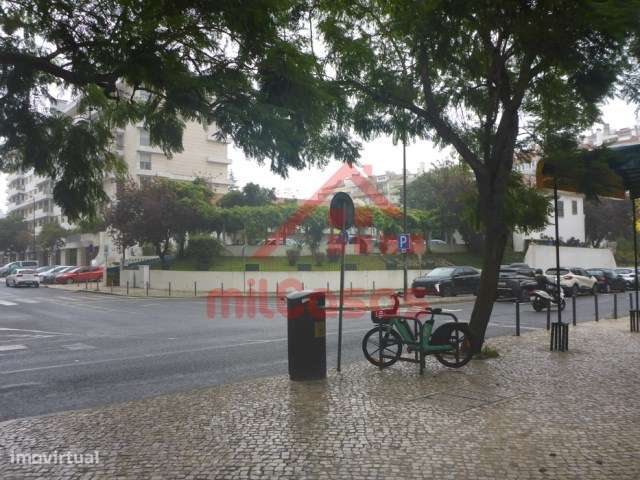 Trespasse de Salão de Beleza no Lumiar – Pronto a Funcionar-15