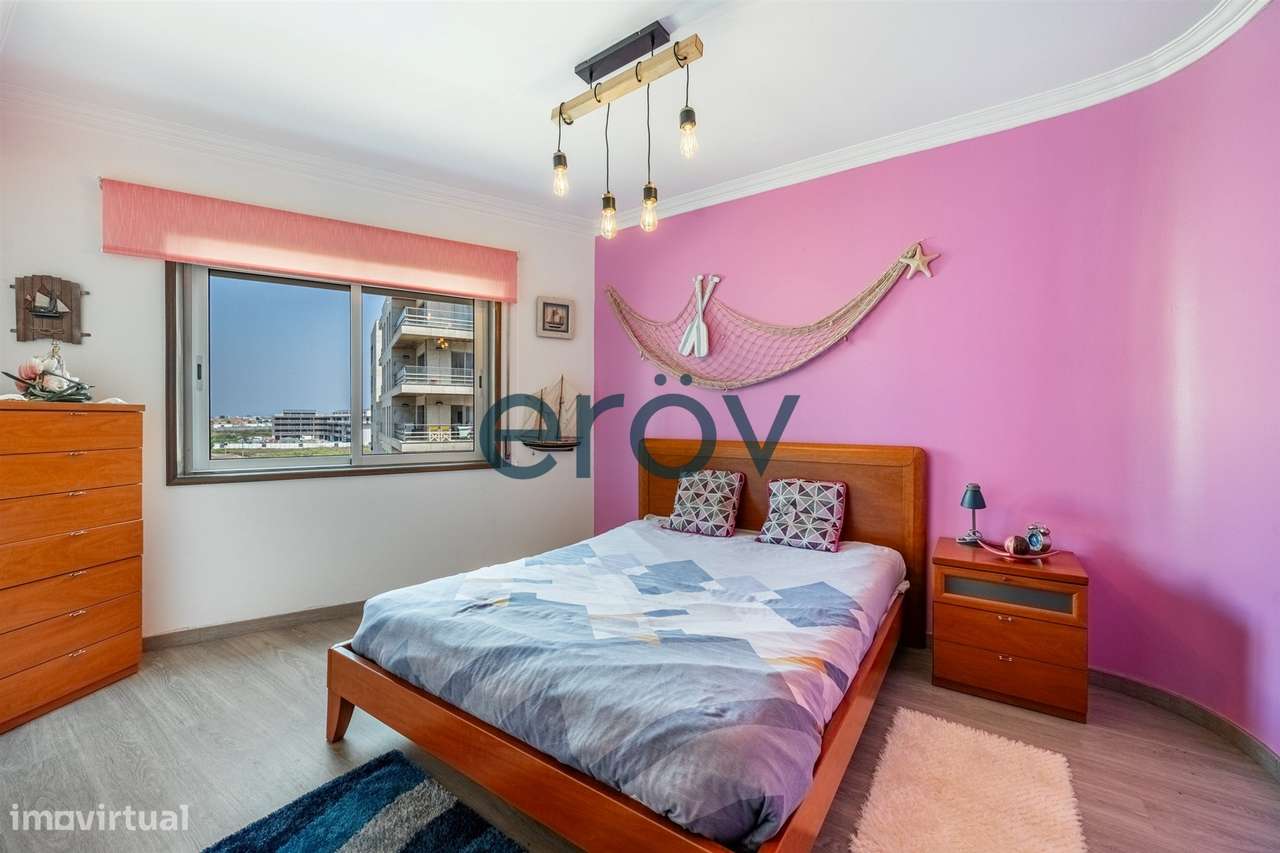 Apartamento T1 com Lugar de Garagem a 500 Metros da Praia – Póvoa de V-15