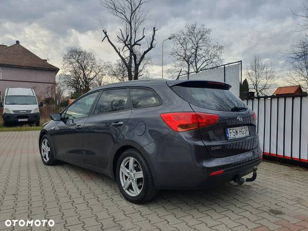 Kia Ceed Cee'd 1.6 CRDi S - 3