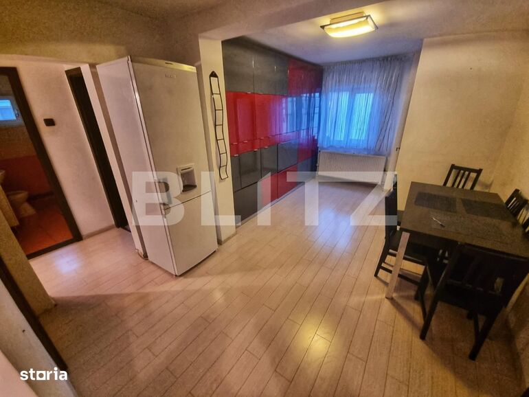 Apartament 3 camere, 79 mp, Zona Liceul de Chimie