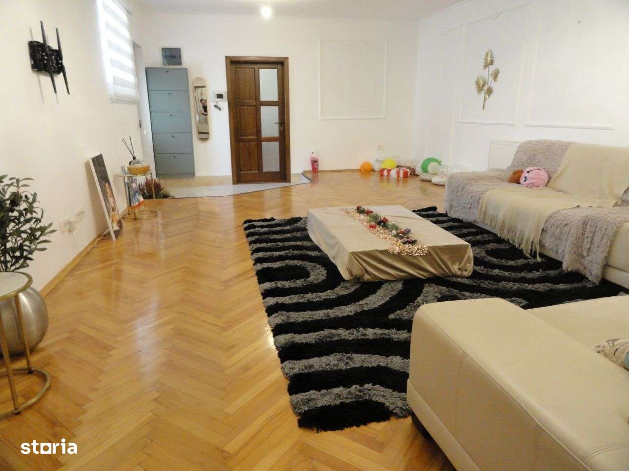 Casa frumoasa pe un singur nivel in Gradiste aproape de Podgoria - Imagine principală: 2/20