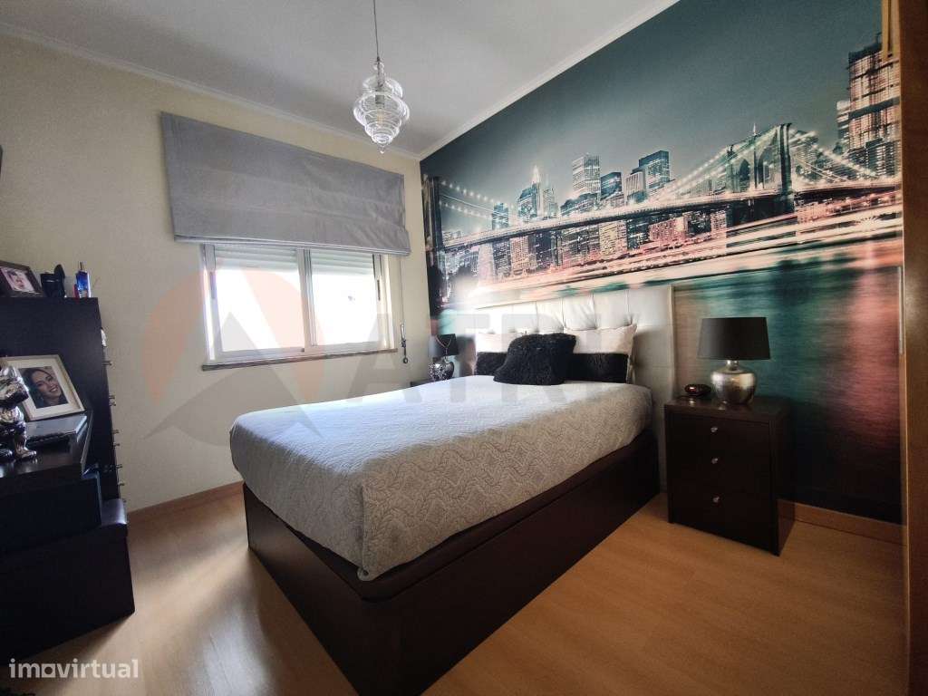 Apartamento T2 parcialmente remodelado em Setúbal (Monte Belo Sul)-12