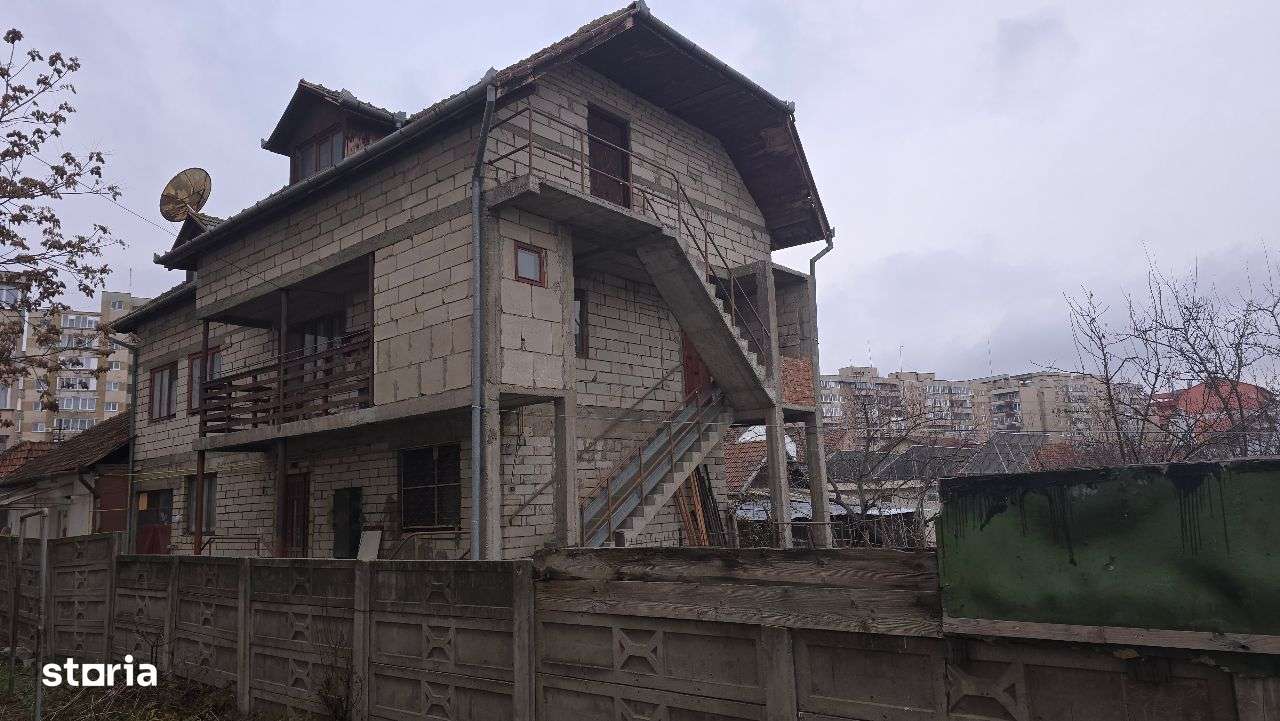 Vand imobil in Deva compusa din 2 corpuri de cladire, zona centrala, - Imagine principală: 2/18