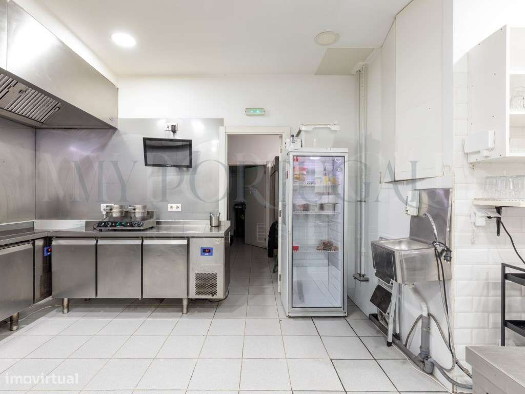 Trespasse Imperdível: Pastelaria/Snack-Bar Moderna e Equipada em S.... - Grande imagem: 3/20