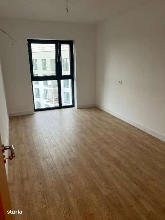 Duplex 5 cam | Pajura | Complex | Nemobilat | Centrala | Parcare - Imagine principală: 1/8