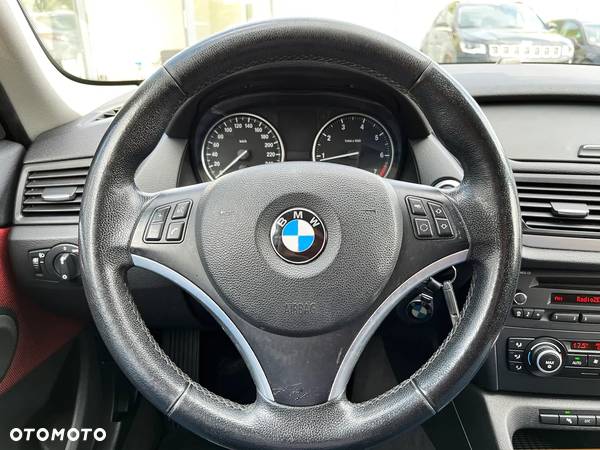 BMW X1 sDrive18i Sport Line - 21